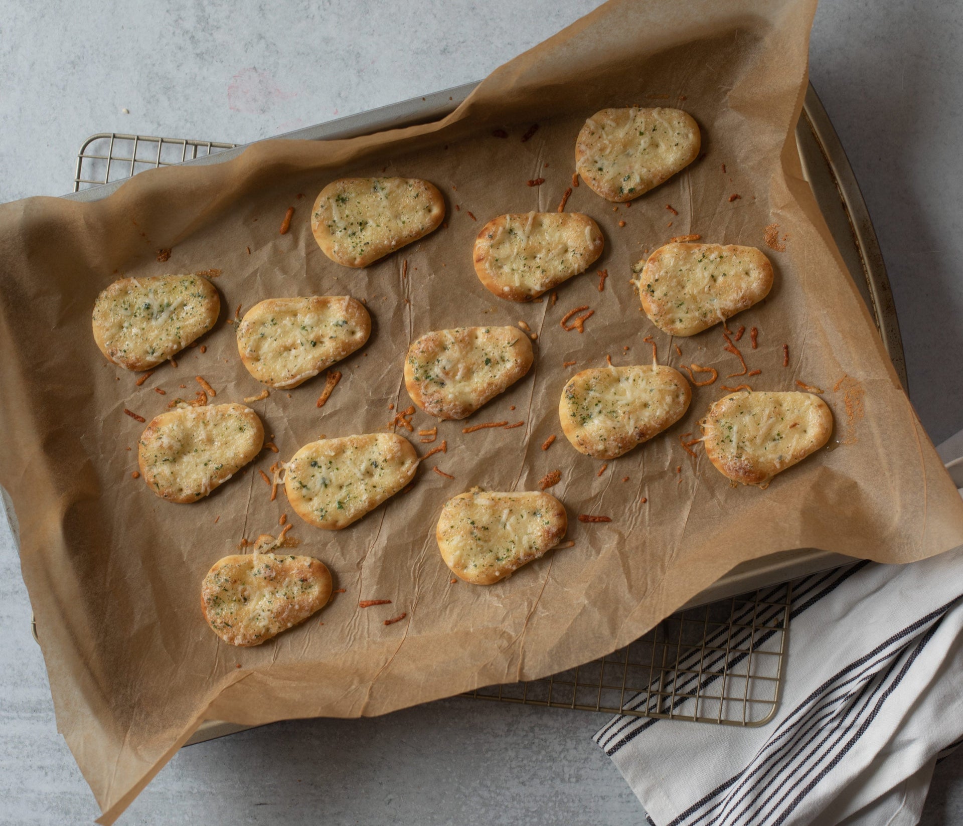 Buttery Parmesan Ranch Baked Naan Dippers®