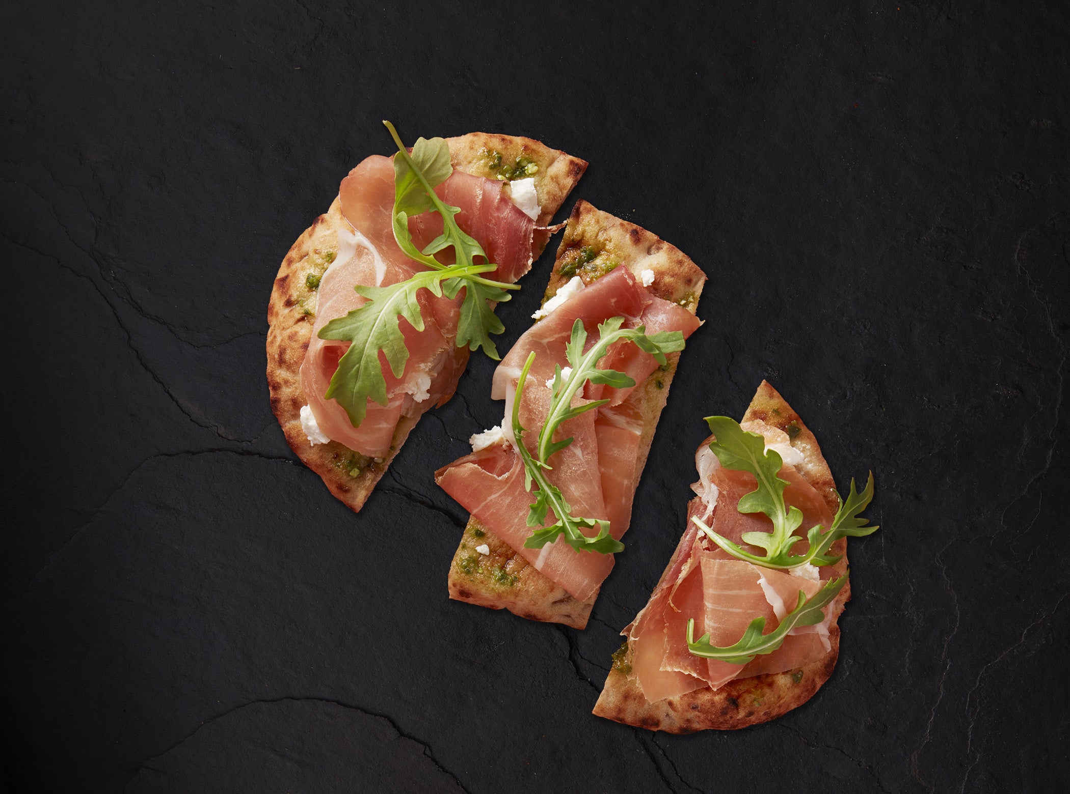 Prosciutto Cheese And Arugula Bites