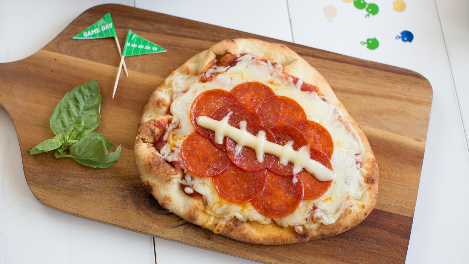 Naan Football Pizza
