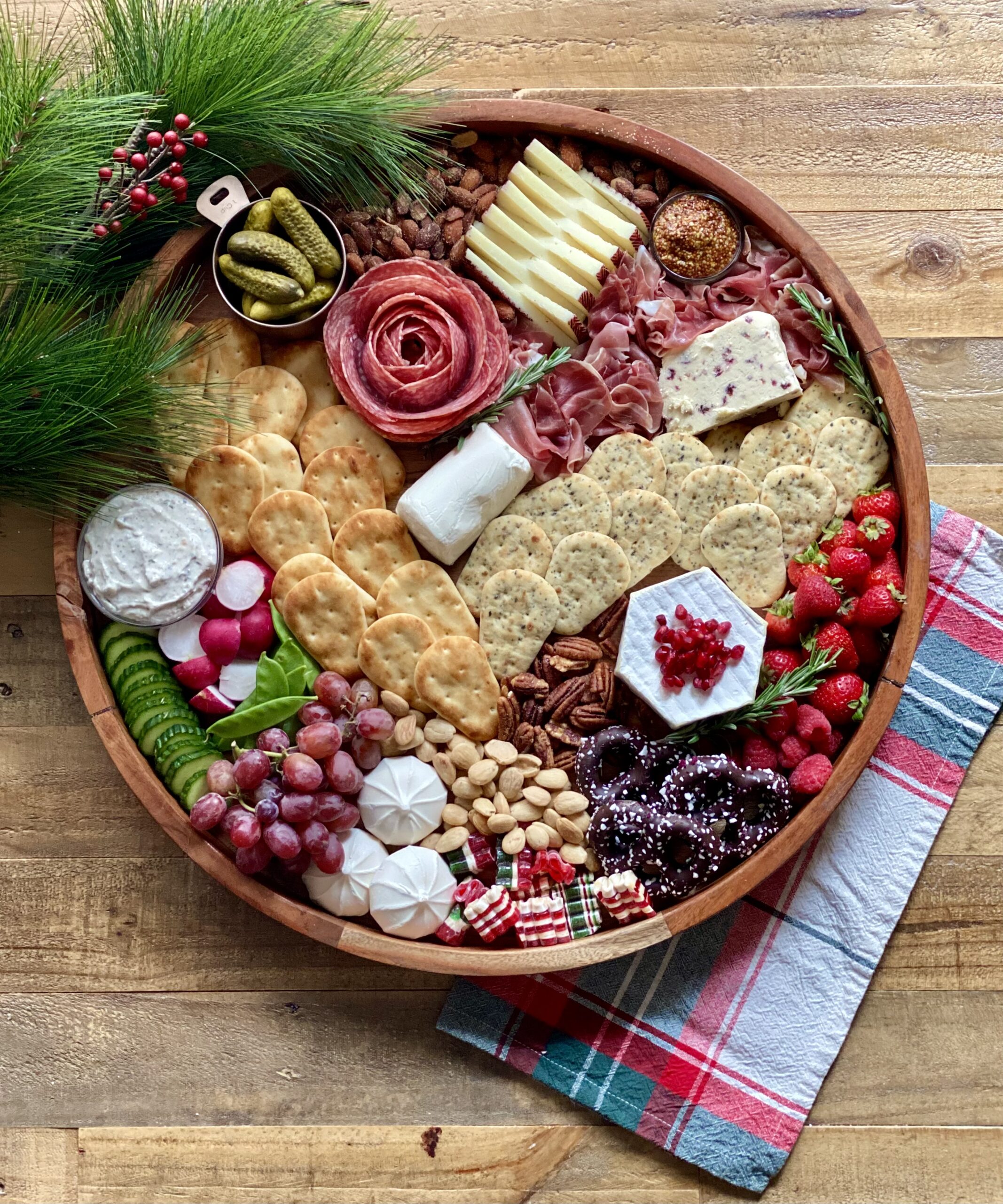 Holiday Charcuterie Board with Stonefire Naan Dippers