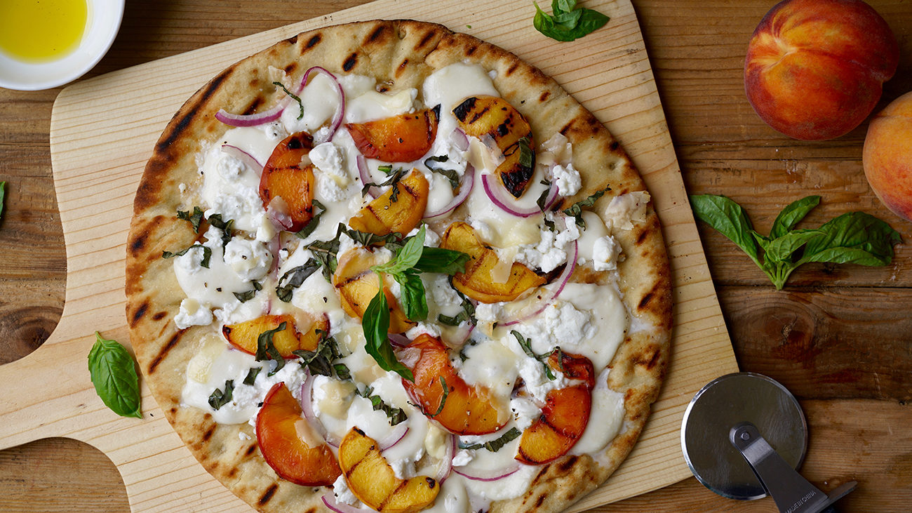 Grilled Peach 3 Cheese White Pizza
