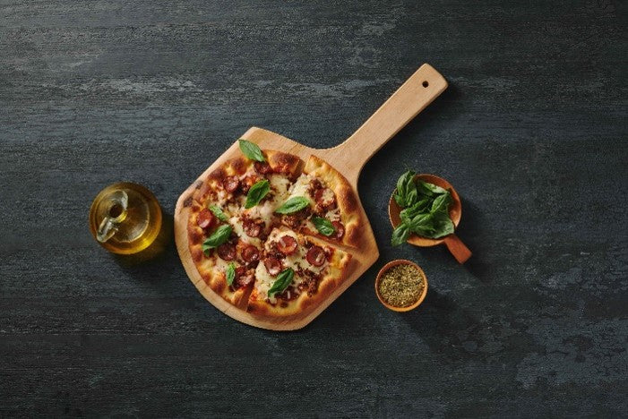 Spicy Chorizo, Fennel & Basil Pizza