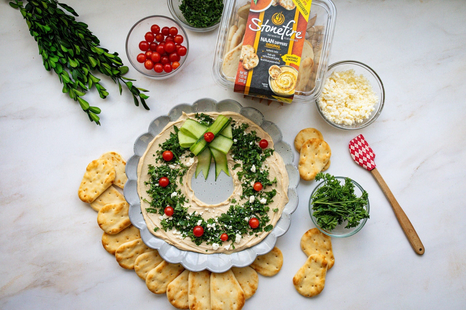 Holiday Hummus Wreath with Stonefire® Naan Dippers®