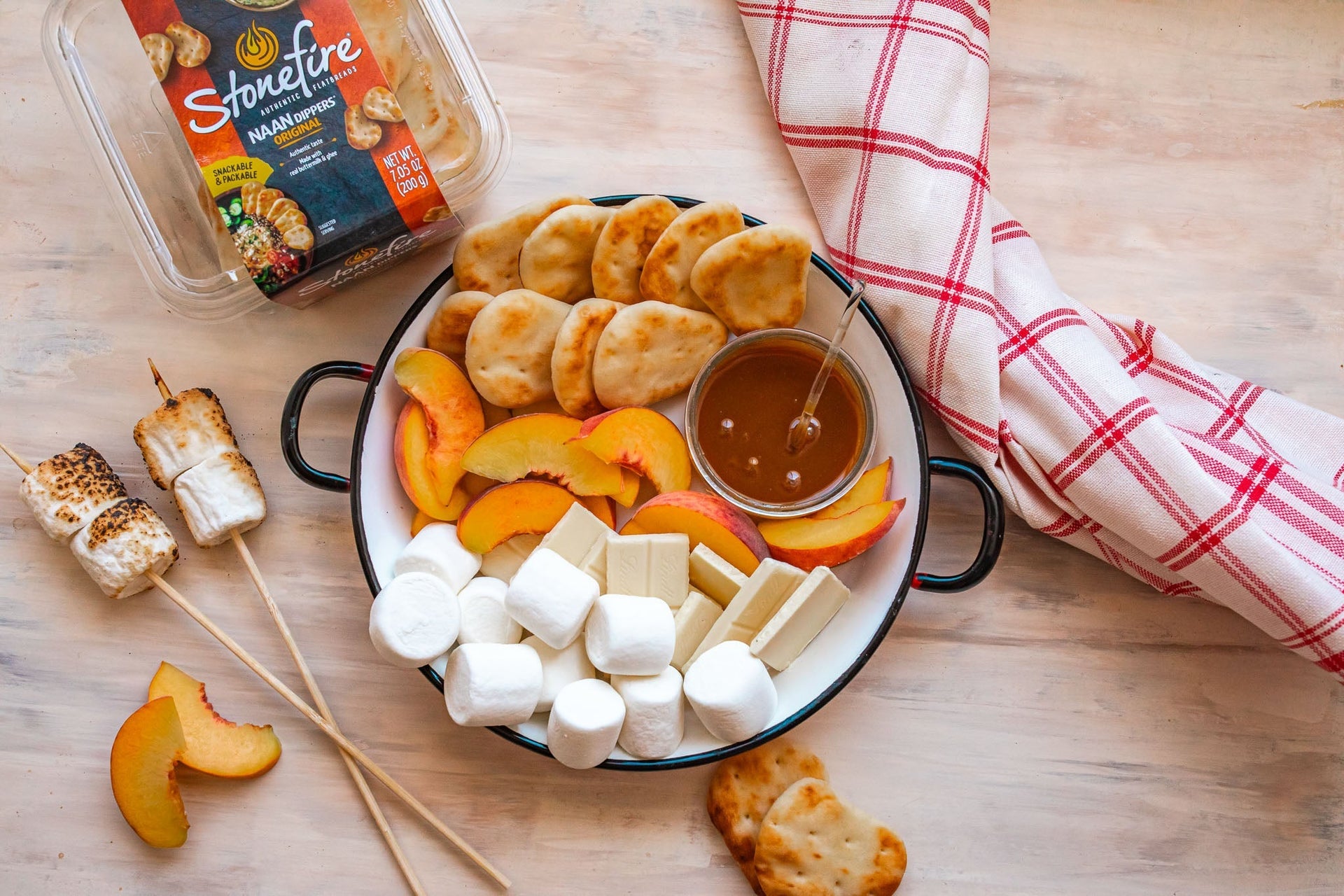 Peach S’mores with Stonefire® Dippers®