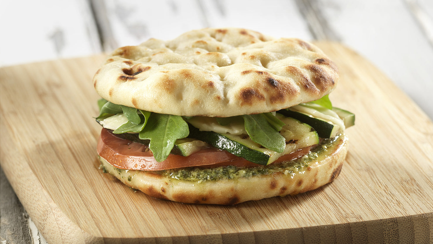 Naan Rounds Caprese Veggie Sandwich