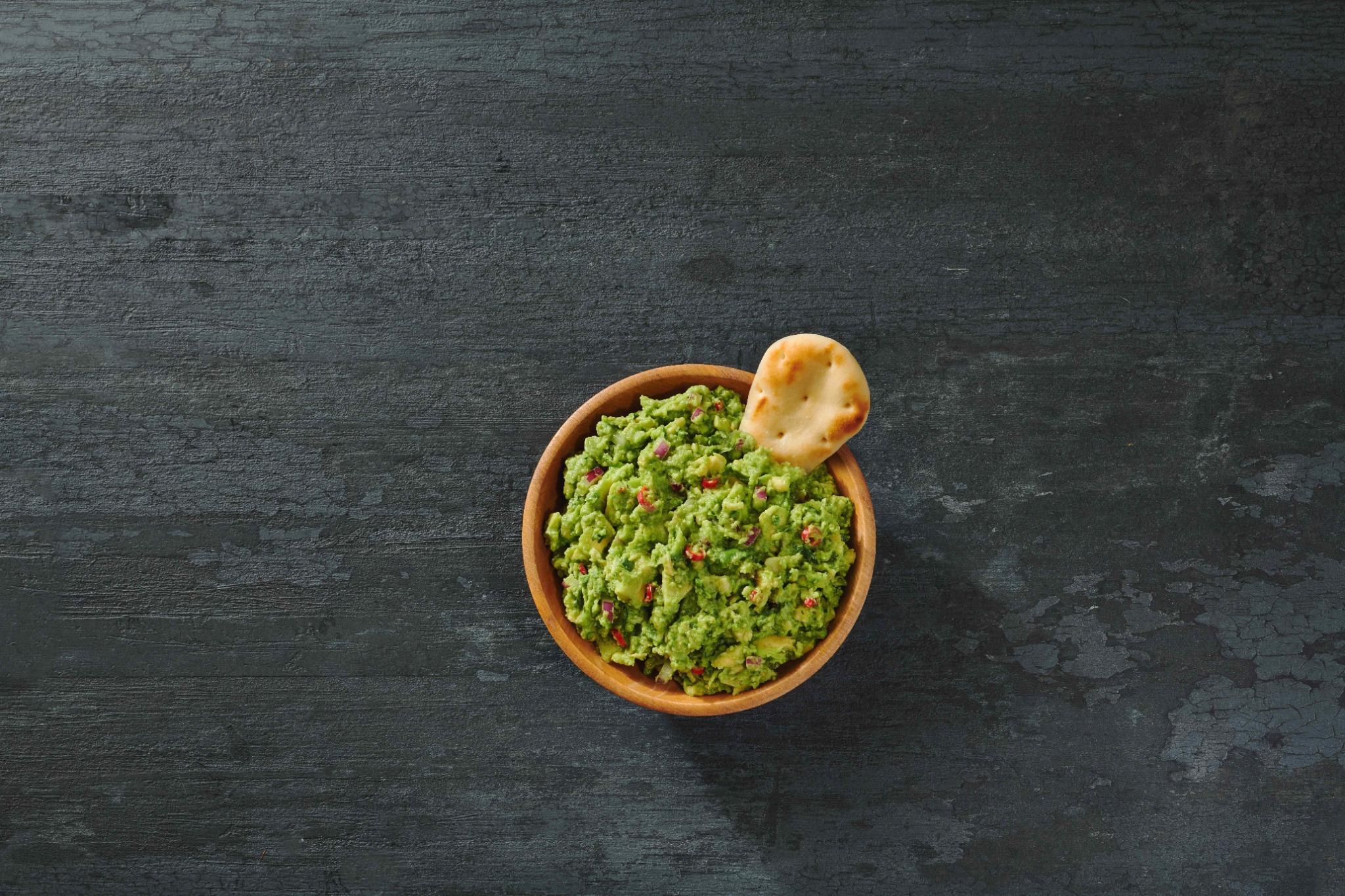 Zesty Lime Guacamole with Naan Dippers®