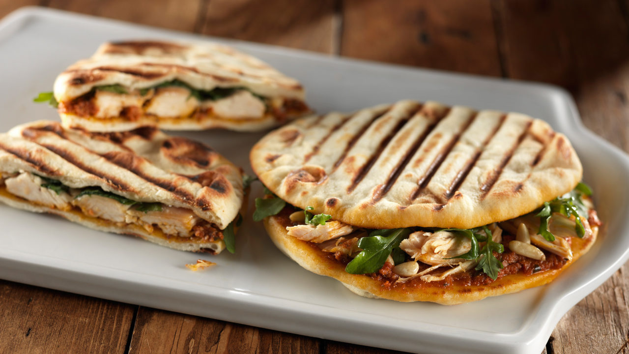 5 Lunch Ideas You Can Make With Naan Stonefire Authentic Flatbreads